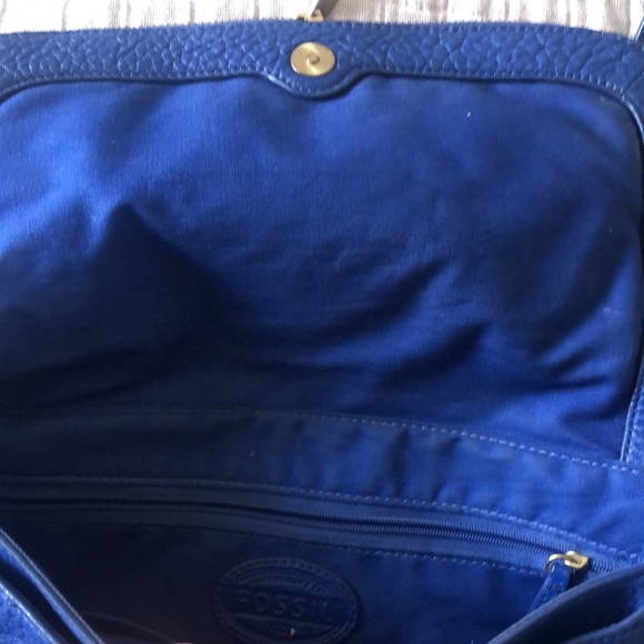 FOSSIL cowhide crossbody bag - Picture 5 of 11